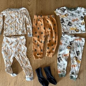 24months  Neutral Lot Burt’s Bees Pajamas Giraffe Tree Pants Zoo Carters Bundle